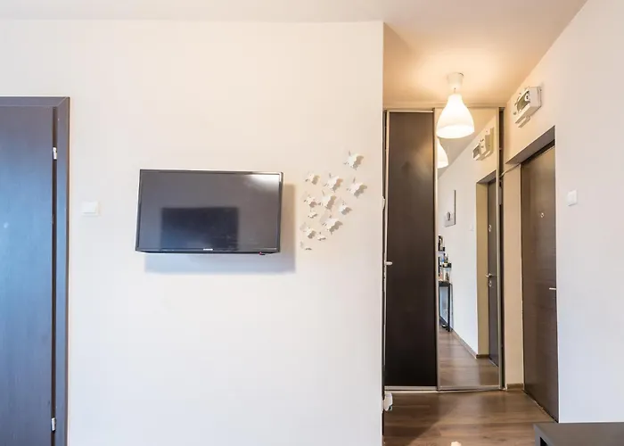 Guest - 5 Apartment Bukarest